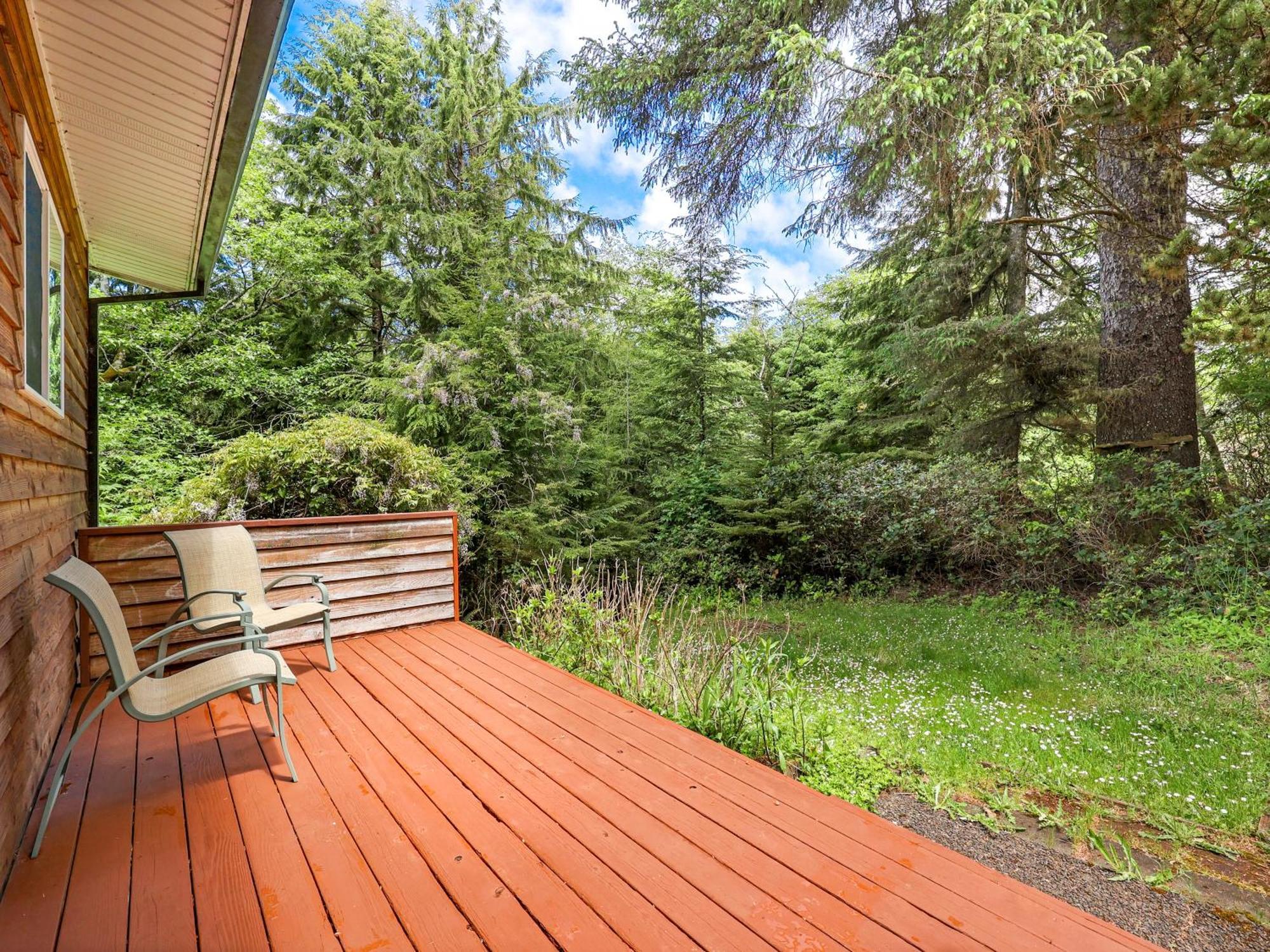 Woods Waves: Luxury Coast Cabin King Beds Pets Tillamook Exterior photo